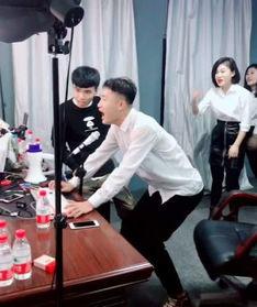 网红跳社会摇被打,社会摇文化引发争议